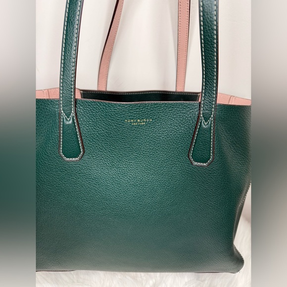 Tory Burch Perry Pebbled Leather in Green/Pink Reversible Laptop Bag Tote EUC - Picture 4 of 16